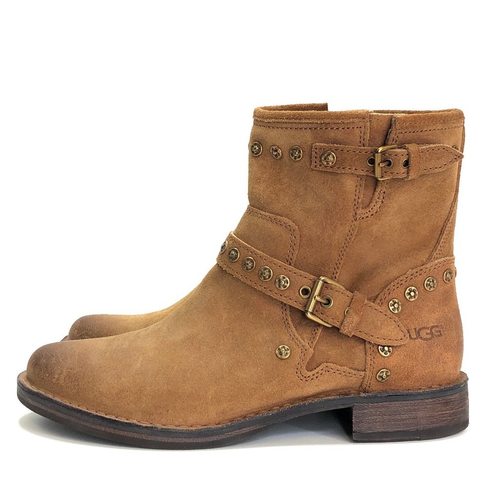 NWOB UGG Fabrizia Sheepskin Studs Boot #963 - Picture 5 of 8